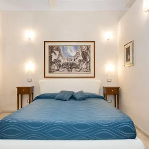 Relais Dei Mercanti And Bed and breakfast